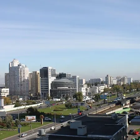 Apartment Large Luxury 4-room With A Sauna, Near The Metro Levoberezhnaya